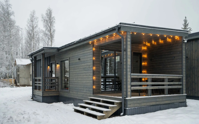 The Datcha V Derevne Svetloye Guest House
