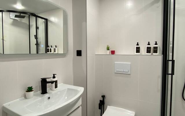 Квартира Четаева 48