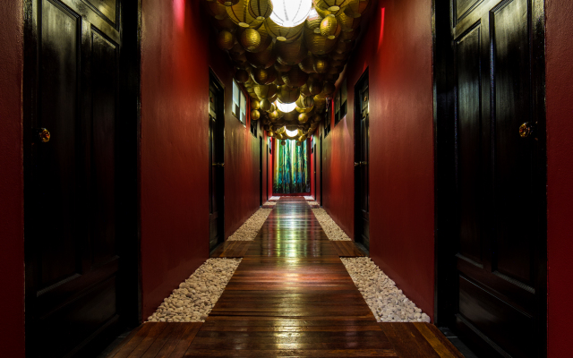 Pleasure Harbour Boutique Hotel