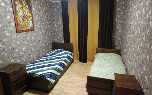 Квартира Большая трёхкомнатная для командировочных