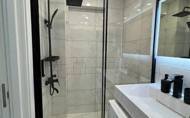 Ryadom S Metro Ploschad Tukaya Flat