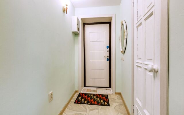 Квартира рядом с площадью советов