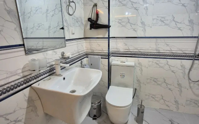 Samarkand Imron Hotel
