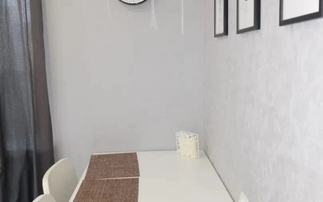 Апартаменты Домашний Очаг на Ул Лазурная