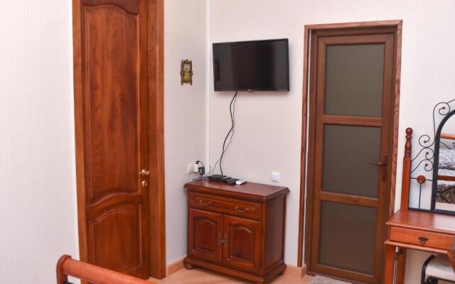 Sofiya Gruziya Kutaisi Ul, Zugdidskaya 17 Guest House