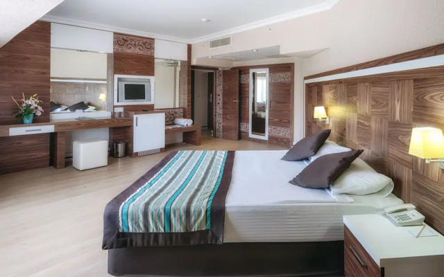 Zeyda Kemer Hotel