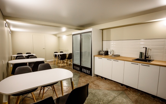 PILLOW Living Quarters