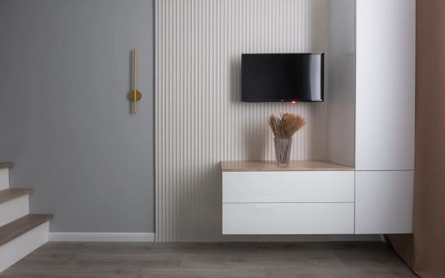 Апартаменты с Дизайнерским Ремонтом в Отличной Локации