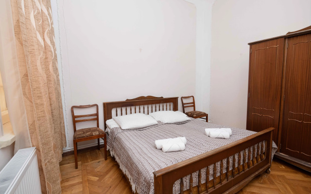 Anna's Guest House Gori Guest House