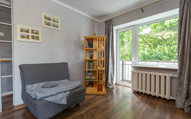 Chernyahovskogo 20 Apartments