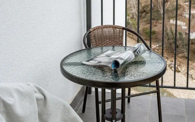 Studiya S Otdelnoy Kukhney V Zhk Letniy Flat