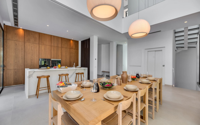 All About Villa Lavanda