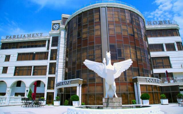 Parliament Palace Hotel