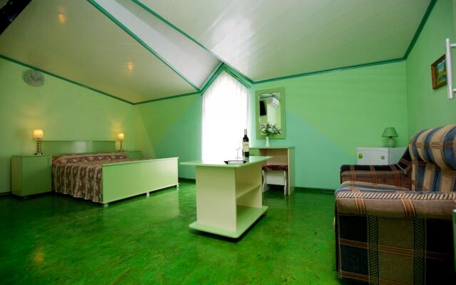 Viktoriya Guest House
