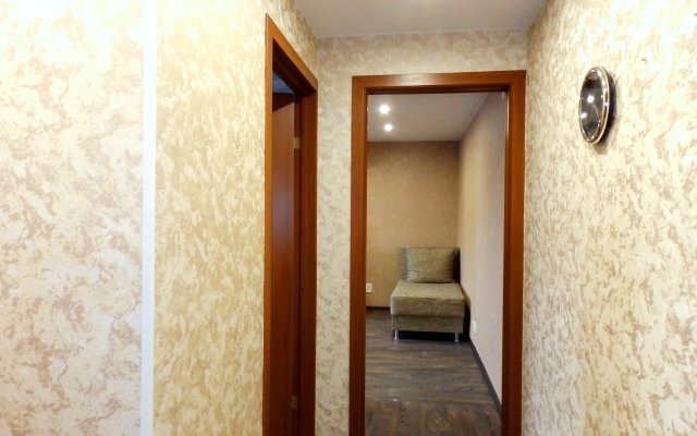 Apart Inn Spartaka 18 / 2-Komnatnye / 4 Etazh Apartments