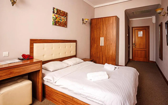 Korsar Hotel