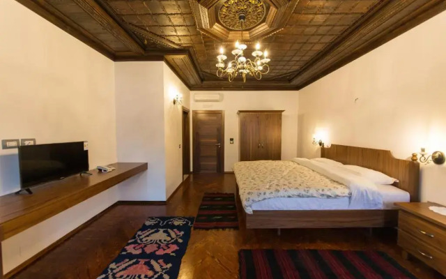 Onufri Hotel