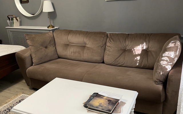 U Sten Okolnogo Goroda Flat