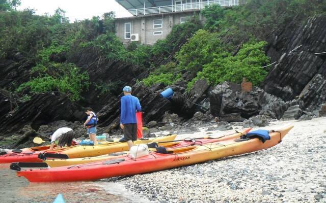 CAT BA GUIDE Guest House