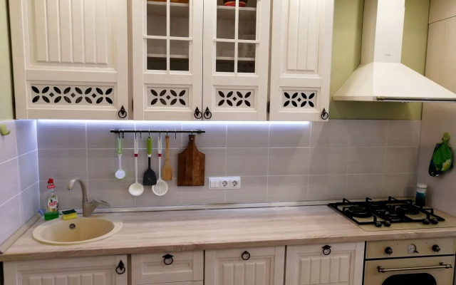 Апартаменты 086 Приморская 1