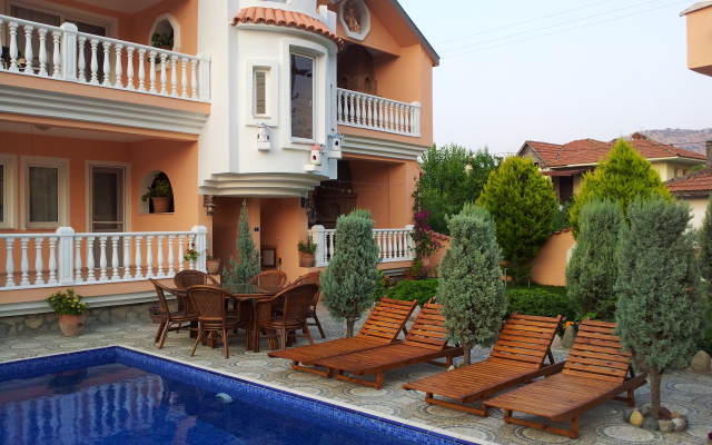 Dalyan Palace Villa