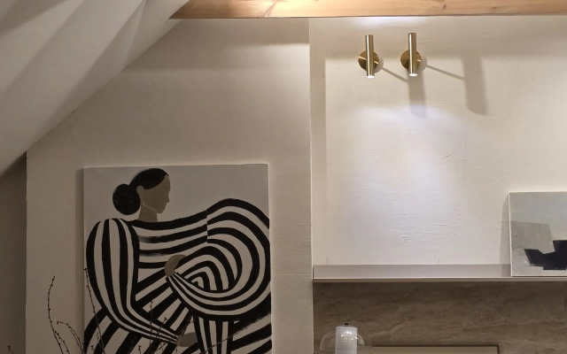 Mansarda S Vidom Na Verkhnee Ozero Flat