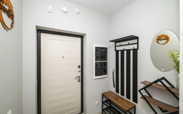 Апартаменты SunSet Хохлова 7