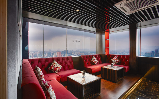 Отель HOME STYLE at Platinum Suites 2 KLCC Twin Towers