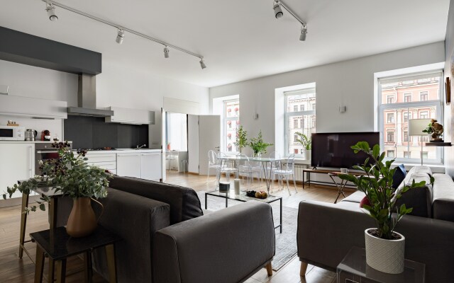 Апартаменты Minin Apartments с видом на Мойку 140 кв.м.