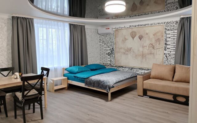 Na Vesyolom pereulke 53/10 Apartments