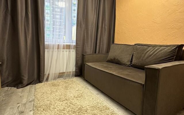 Na Samovarnoy 9 Flat