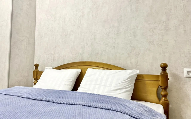 Na Naberezhnoy Pushkina, 17litb Apartment