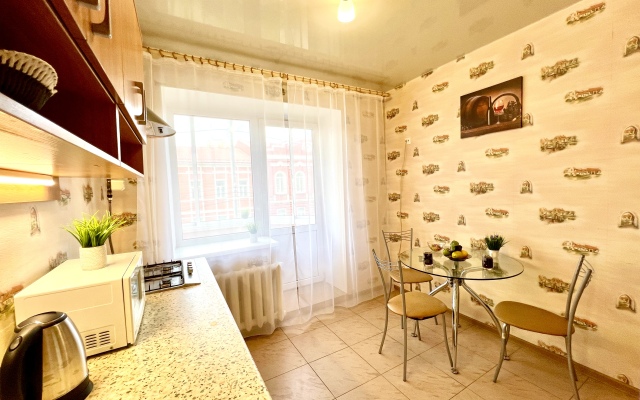 Уютные Апартаменты в Центре Города рядом с пл. Куйбышева (ул. Галактионовская 106А)