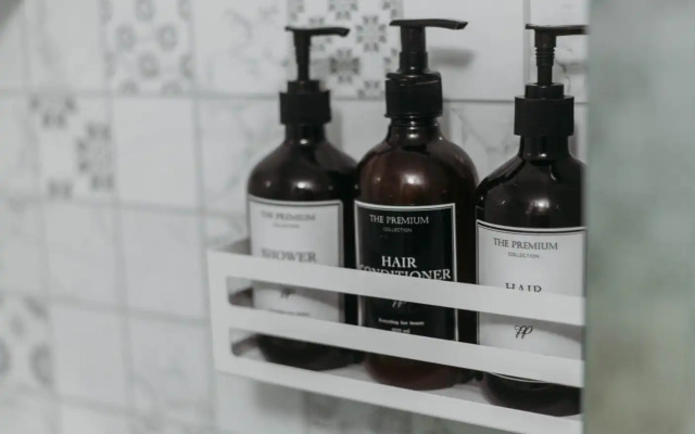 Квартира Академгородок 17а