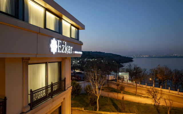 Ezkar Bathonea Art Istanbul Hotel