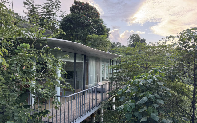 Курортный отель Bumi Kinar Skylight