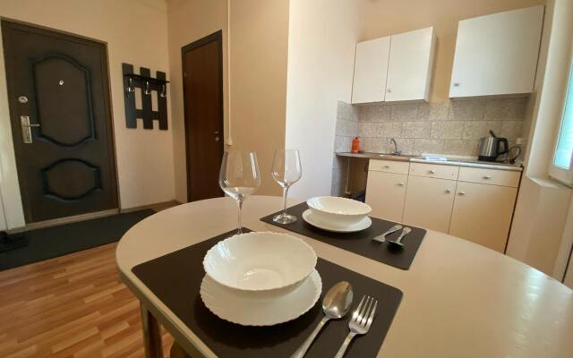 Marina Guest House