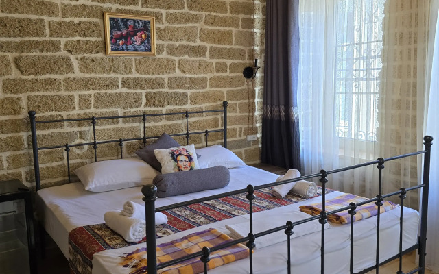 Old Rooms Hotel