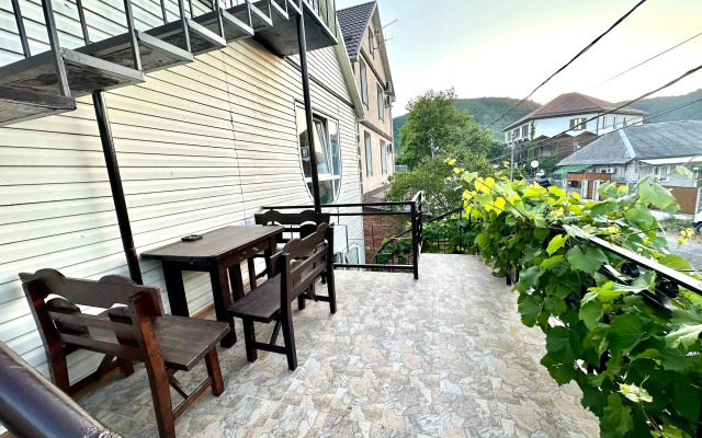 Zolotoy Bereg Guest House
