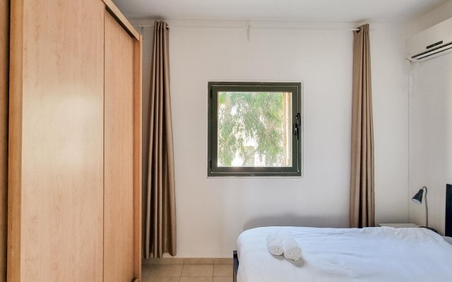 BnBIsrael apartments Ben Yehouda Obsidian Apartments