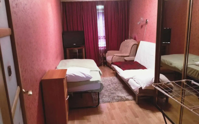 Квартира Двухкомнатная 50 лет Октября