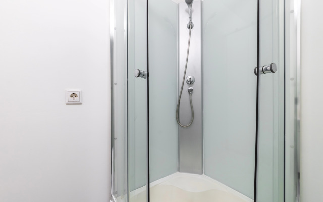 Квартира Двухместная студия возле Александро-Невской лавры (Х7)