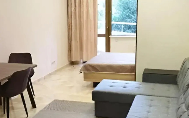 Апартаменты Комфорт в Сочи на Несебрской 14