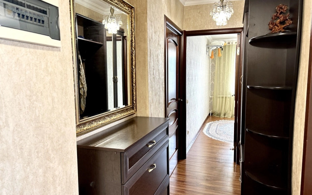 Квартира Гаджиева 164