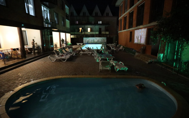 Гостевой дом Поющие в Терновнике