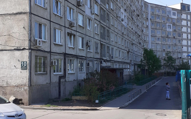 Chistaya Uyutnaya Mini Studiya Dlya Otdykha I Raboty Flat
