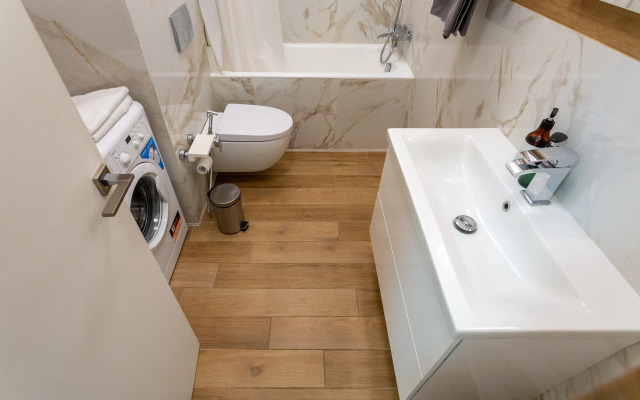 #3 White studio for 2+2 by Lo Apartments