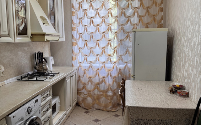 Dvuhkomnatnaya V Tsentre Goroda Flat
