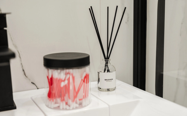 Трехкомнатная Квартира в Центре с Новым Ремонтом