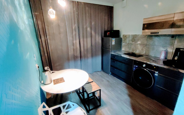 Lyuks s Konditsionerom i Boylerom v Tsentre Abakana Apartments